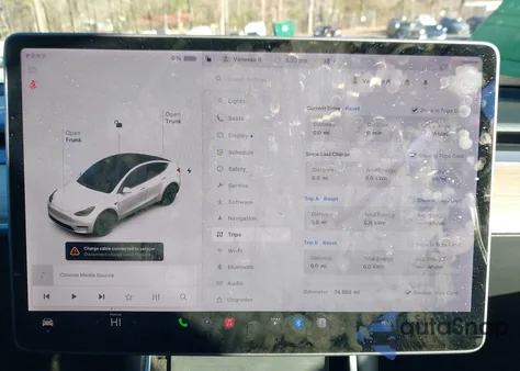 2021 Tesla Model Y Long Range Dual Motor All-Wheel Drive из США, поврежденный, VIN 5YJYGDEE5MF108132